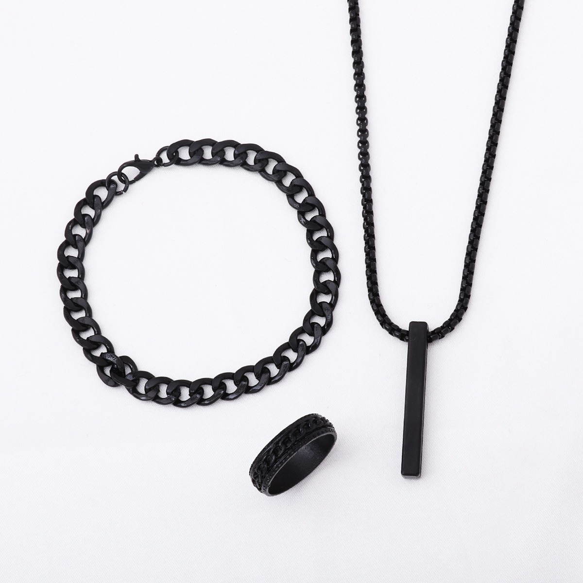 Picture of Fashionable Pendant Necklace, Bracelet & Ring Set for Everyday Chic Style-Combo Set for Men