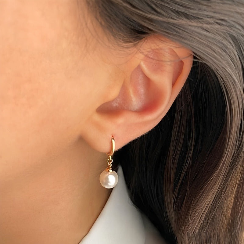 Picture of Mother's Day Gifts Pearl Design Round Golden Alloy Earrings