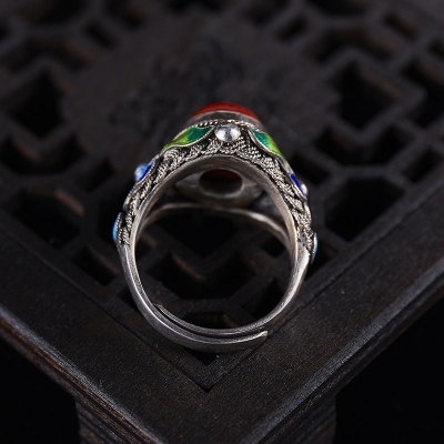 Picture of Antique Chinese Retro Craft Made Tibetan Inlaid Rubine Woman Rings Mom Gift