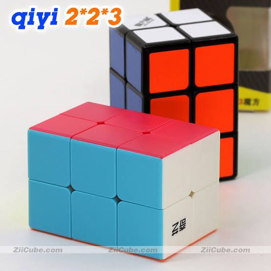 Picture of 2/2/3 - Cube - Rubics Cube 2/2/3 Multicolor