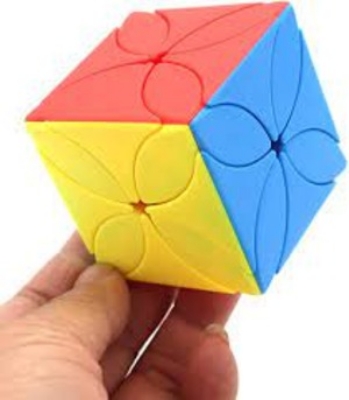 Picture of (Cube stand free) 4 LEAF CLOVER PATTERN MAGIC CUBE RUBIKS CUBE 3X3 CLOVER CUBE BRAIN TEASER RUBIK CUBE LEAF IVY CUBE PUZZLE TOYS - Rubics cube 3/3/3 Multicolor