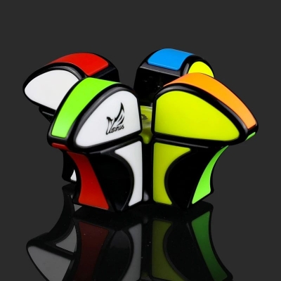 Picture of QiYi Cuberspeed 1x3x3 Spinner Speed Cube Puzzle (1x3x3 Windmill Spinner) 