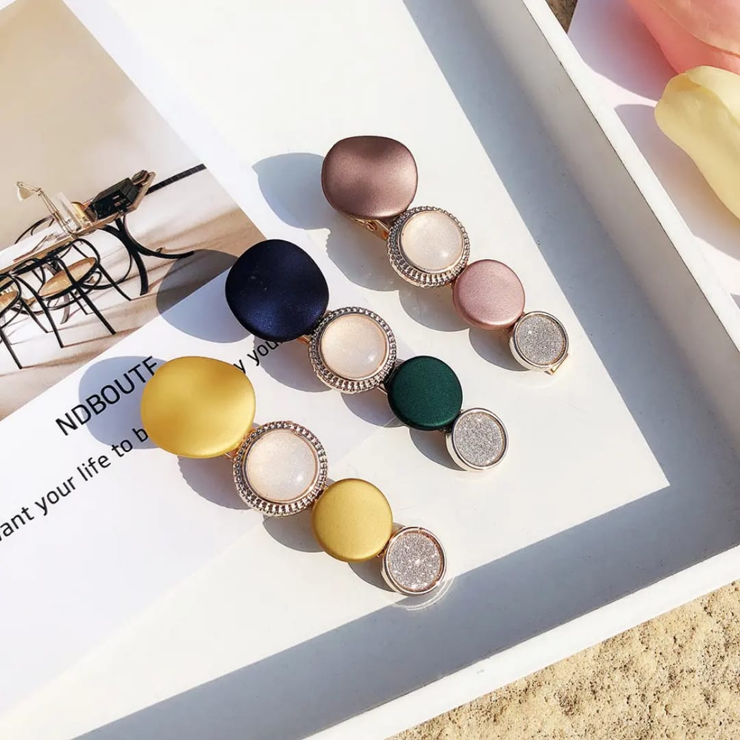 Picture of 4 Pce Fashion Women Pearl Hair Accessories Candy Color Fancy Bobby Hair Pin Decorative Hair Clips for Girls - Multicolor