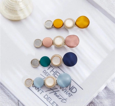 Picture of 4 Pce Fashion Women Pearl Hair Accessories Candy Color Fancy Bobby Hair Pin Decorative Hair Clips for Girls - Multicolor