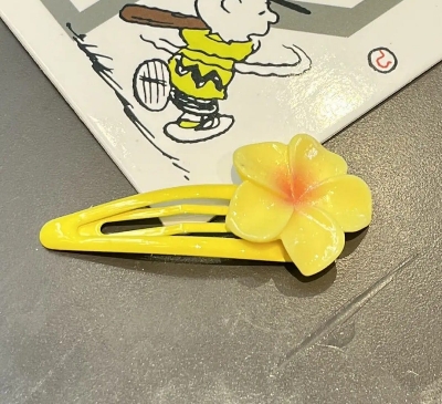 Picture of Flower Hair Clips for  Girls Colorful Hairpins Cute Korean Style Barrettes for kind and Women - Multicolor