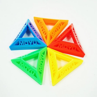 Picture of 5 piece MOYU cube stand package 
