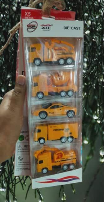 Picture of 5pics Mini Construction Trucks Set for Kids, Diecast Alloy Model Cars , Pull-back Function, Birthday Gifts for Boys Yellow