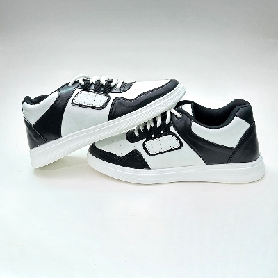 Picture of Men's Low Top Sneakers - New Collection & Comfortable and Suitable for All Seasons