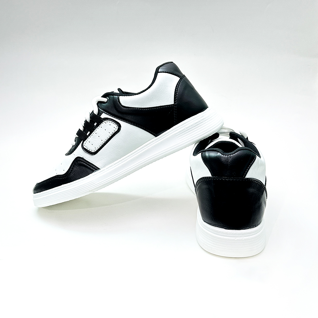 Picture of Men's Low Top Sneakers - New Collection & Comfortable and Suitable for All Seasons