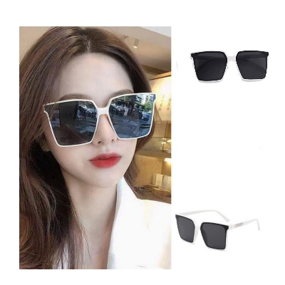 Picture of Vintage Big Frame Square Sunglasses Woman Retro Brand Design Fashion Black Mirror Oversized Gradient Sun Glasses For Female - 