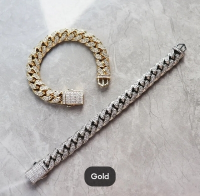 Picture of New Vintage Stylish Men Cuban Link Chain Bracelet Shiny Rhinestone Inlaid Bangle Bracelet Jewelry - 