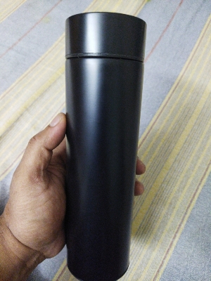 Picture of 500ml Temperature Display Vacuum Insulated Water Bottle (Black)