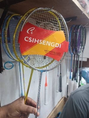 Picture of Chishengdi Badminton Racket String Tension 32 LBS Fully complete Racket