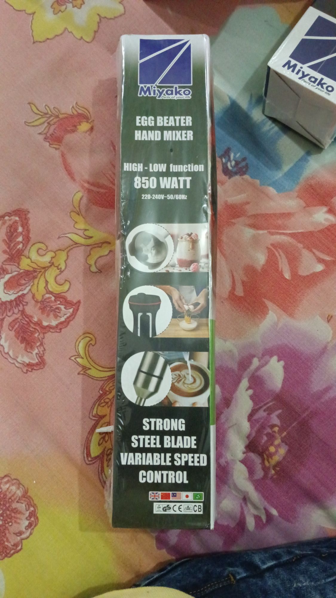 Picture of Miyako Electric Hand Blender/ Hand Mixer/ Egg Beater 850 watt HB-7710 High & Low Function (Silver)