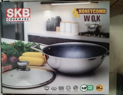 Picture of SKB Honeycomb Wok with a glass lid.24cm (Black)