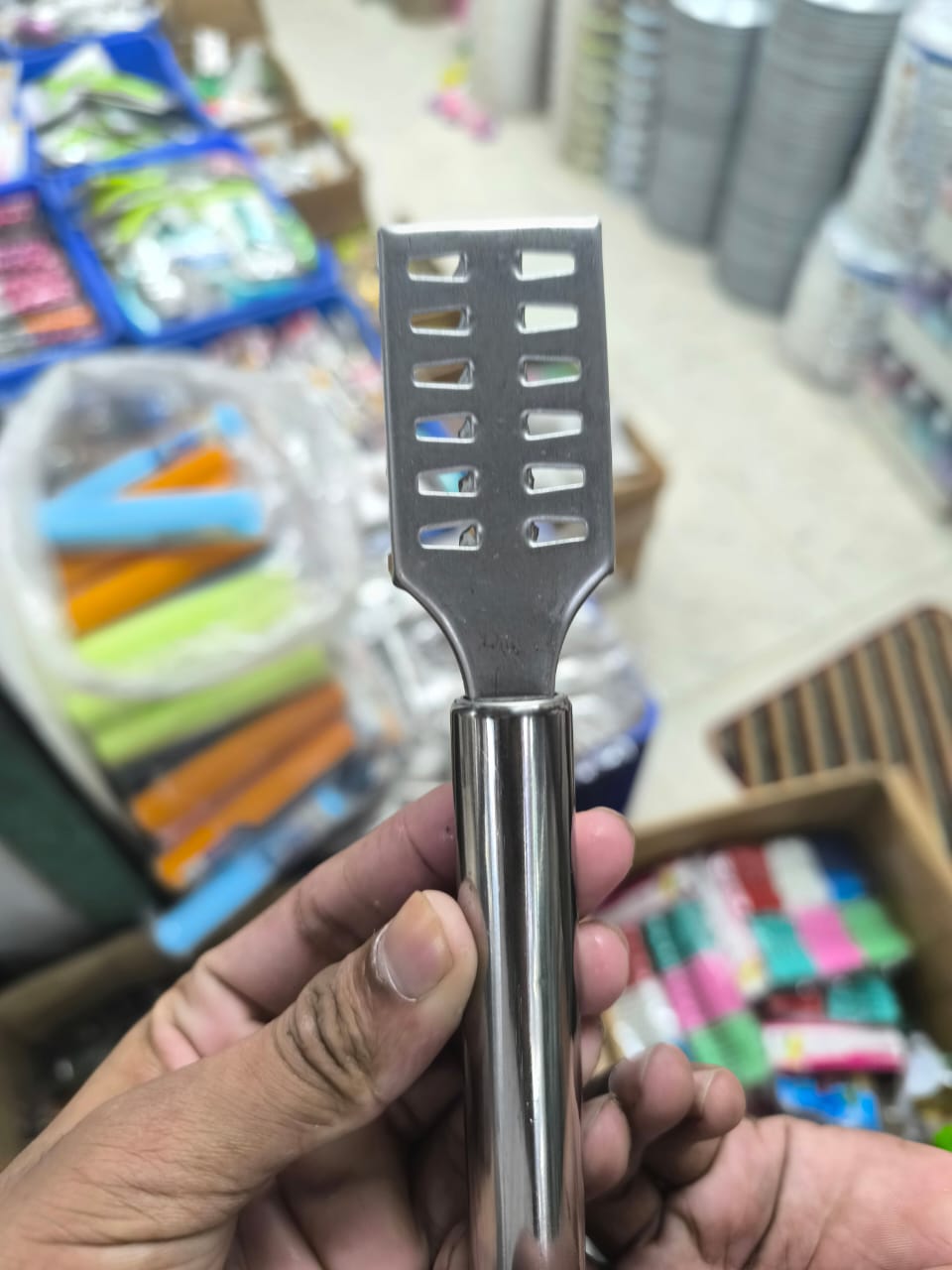 Picture of Stainless Steel Fish Scale Cleaner - Silver (Silver)