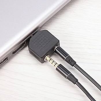 Picture of 3.5mm 1 to 2 Audio Duplicator Adapter - Black 1Ps Black