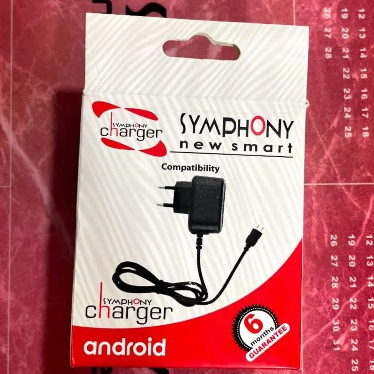 Picture of Symphony new smart charger For Button Phone Black