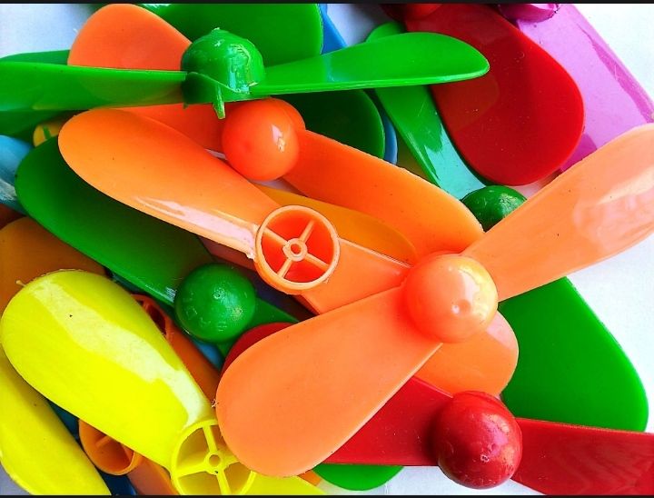 Picture of Dc motor fan blade Volt Double pakha 5 ps Multicolor