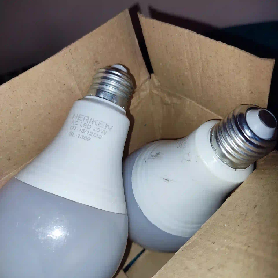 Picture of Buy 1 get 1 free Energy savings 20 Watt LED Light best quality 2 ps Only Patch System Base E-27 White