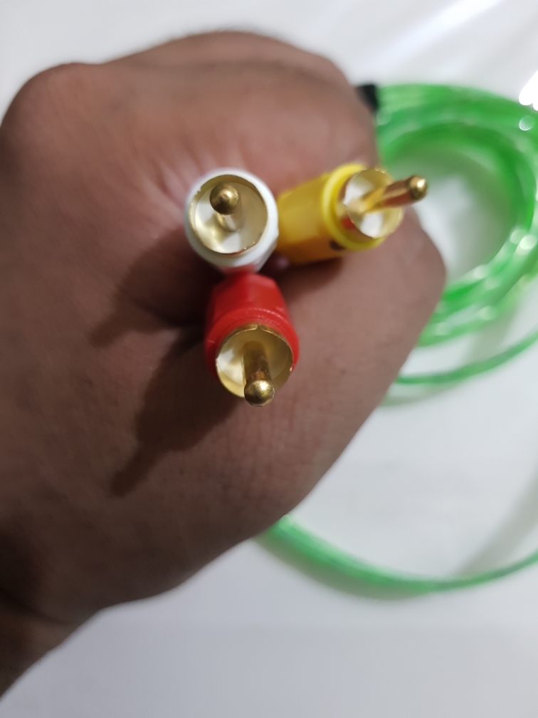 Picture of Audio Video AV Cable 3.5mm Headphone Jack 1:3 RCA TV Cable DV Digital Camera CD Player MP3 MP4 AV Out Cable Multicolor