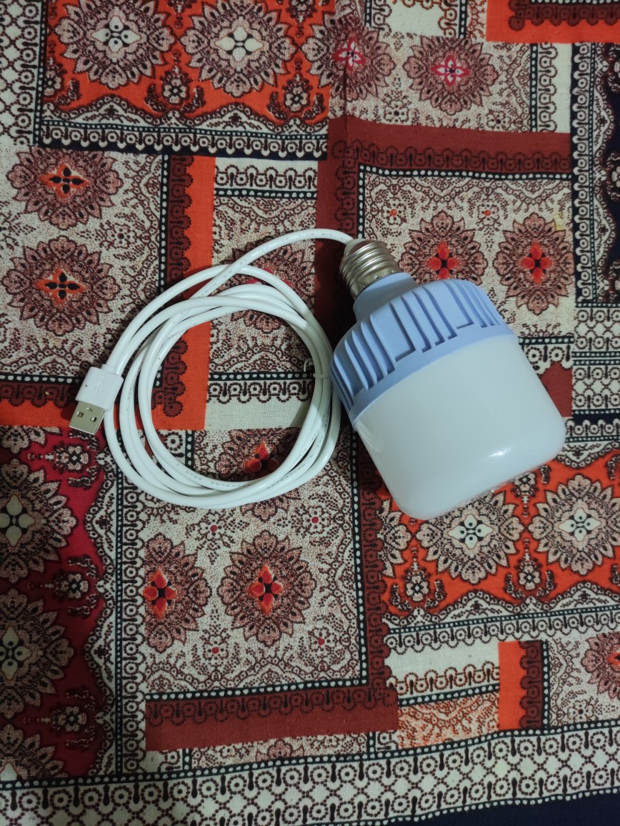 Picture of Heavy body 5 Volt 20 Watt USB LED Light White