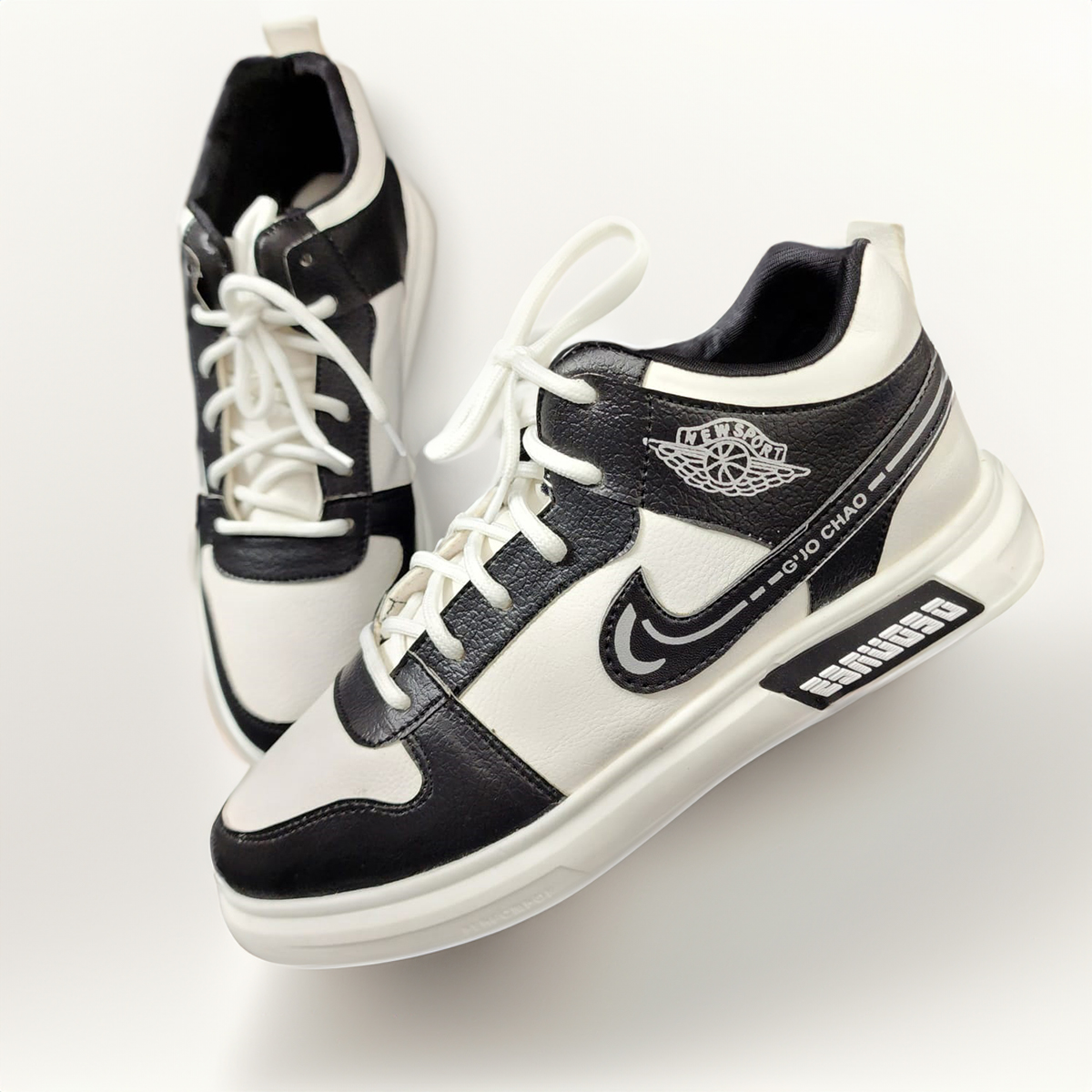 Picture of Trendy Shoes For Man With High Quality Fabrics And Breathable Outdoor Sport Sneakers - Elevate Your Style