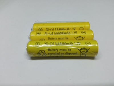 Picture of SMALL YELLOW Color 1.2 Volt 600 mAh Battery AAA 1.2V 600mAh Ni-CD Rechargeable Triple A Battery AAA 10440 Model Battery For Toy Remote Control Car Battery Multicolor