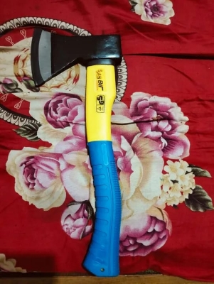 Picture of wood cutting