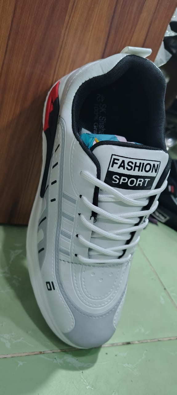 Picture of Mens Fashionable Exclusive Sneakers Converse shoe for Men by Riyan Shoes