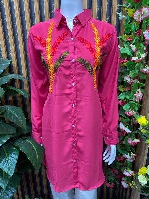 Picture of Stylish Kashmiri Cotton Tops for Women. Stylish Kashmiri Cotton Kashmiri Kurta / Short Kamiz for Women