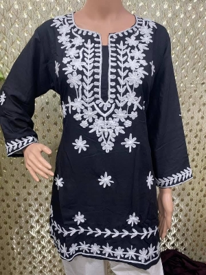 Picture of Stylish Kashmiri Cotton Tops for Women. Stylish Kashmiri Cotton Kashmiri Kurta / Short Kamiz for Women