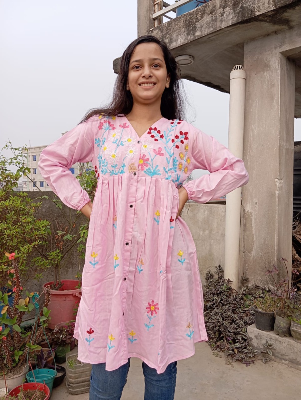 Picture of Stylish Kashmiri Cotton Tops for Women. Stylish Kashmiri Cotton Kashmiri Kurta / Short Kamiz for Women