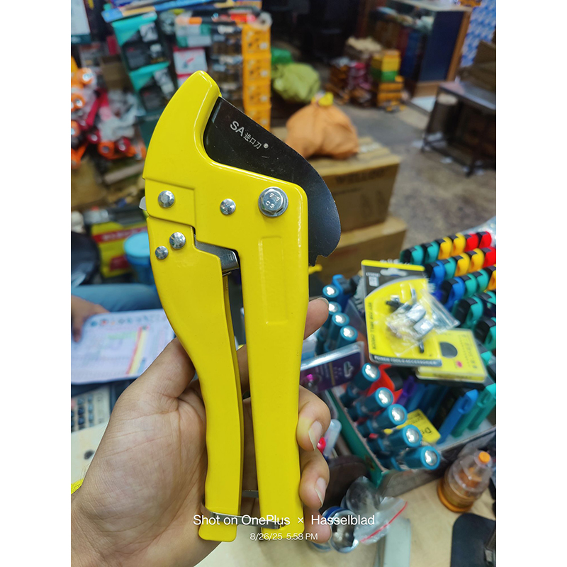 Picture of PE Scissors Fast Cut PVC Line Pipe Water Pipe Cutter Plastic Gas Hose Aluminum Plastic Pipe Installation Maintenance Tool - Yellow