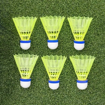 Picture of Smash 500 Plastic Badminton Shuttlecocks Cork 10Ps Cock