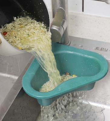 Picture of Multi-Functional Hanging Filtering Draining Rack | Sink Strainer Basket Triangular,Swan Drain Basket,Kitchen Triangle Sink Filter Corner Food Strainer For Kitchen Bathroom