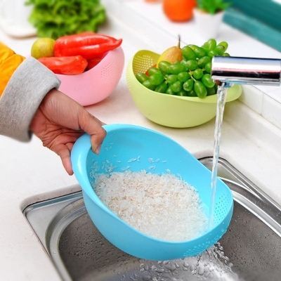 Picture of Plastic Rice Beans Peas Washing Filter Strainer Basket Sieve Drainer Kitchen Cleaning Random Color