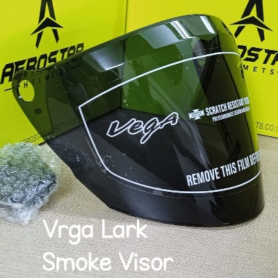 Picture of Vega Lark Black And Smoke Visor (Black)