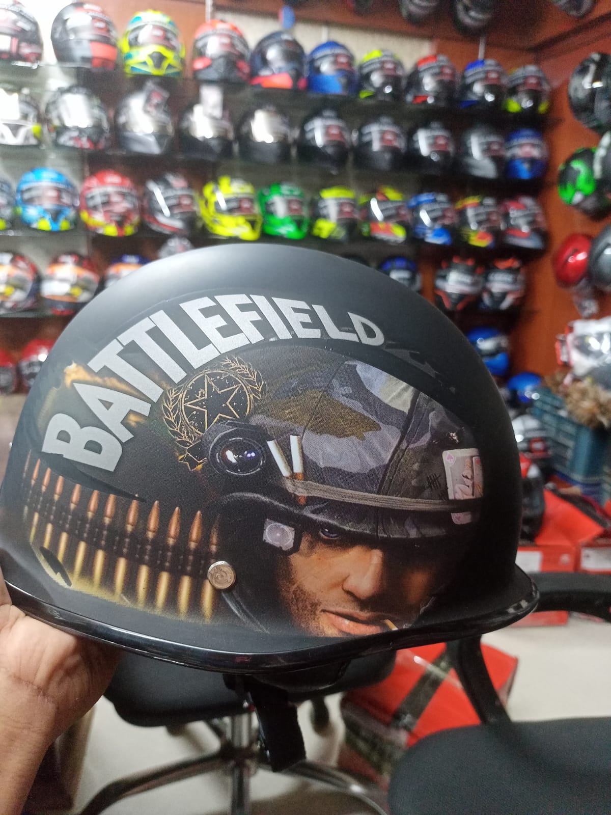 Picture of GLIDERS- GERMAN DESIGN CAP HELMET ISI CERTIFIED (Black)