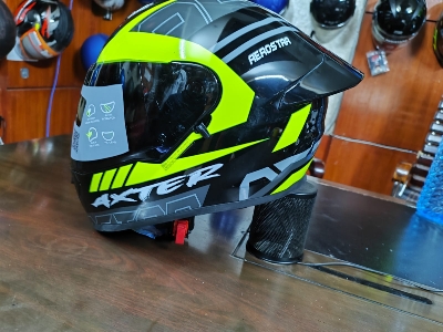 Picture of AEROSTAR AXTER Full Face Helmet ISI And Dot Certified for Men and Women Helmet (Black)