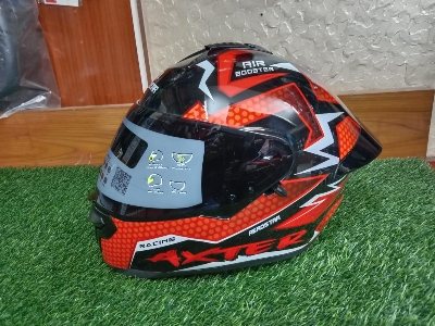 Picture of AEROSTAR AXTER Full Face Glossy Black Helmet ISI And Dot Certified (Red and Black)