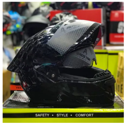 Picture of AEROSTAR AXTER Full Face Glossy  Helmet ISI And Dot Certified (Black)