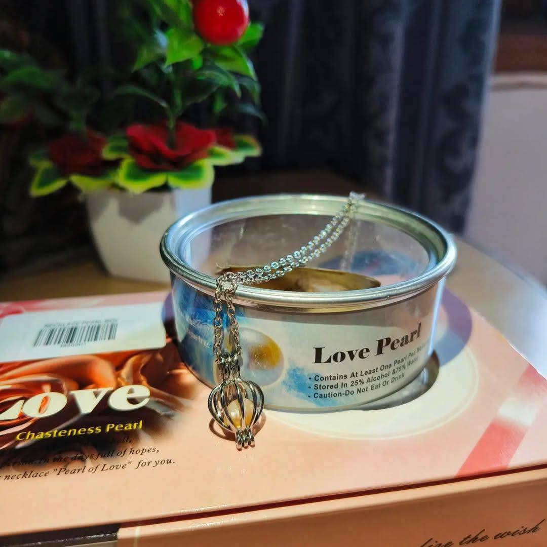 Picture of Love Oysters Pearl Necklace Wish & Love Pearl Necklace for Valentine