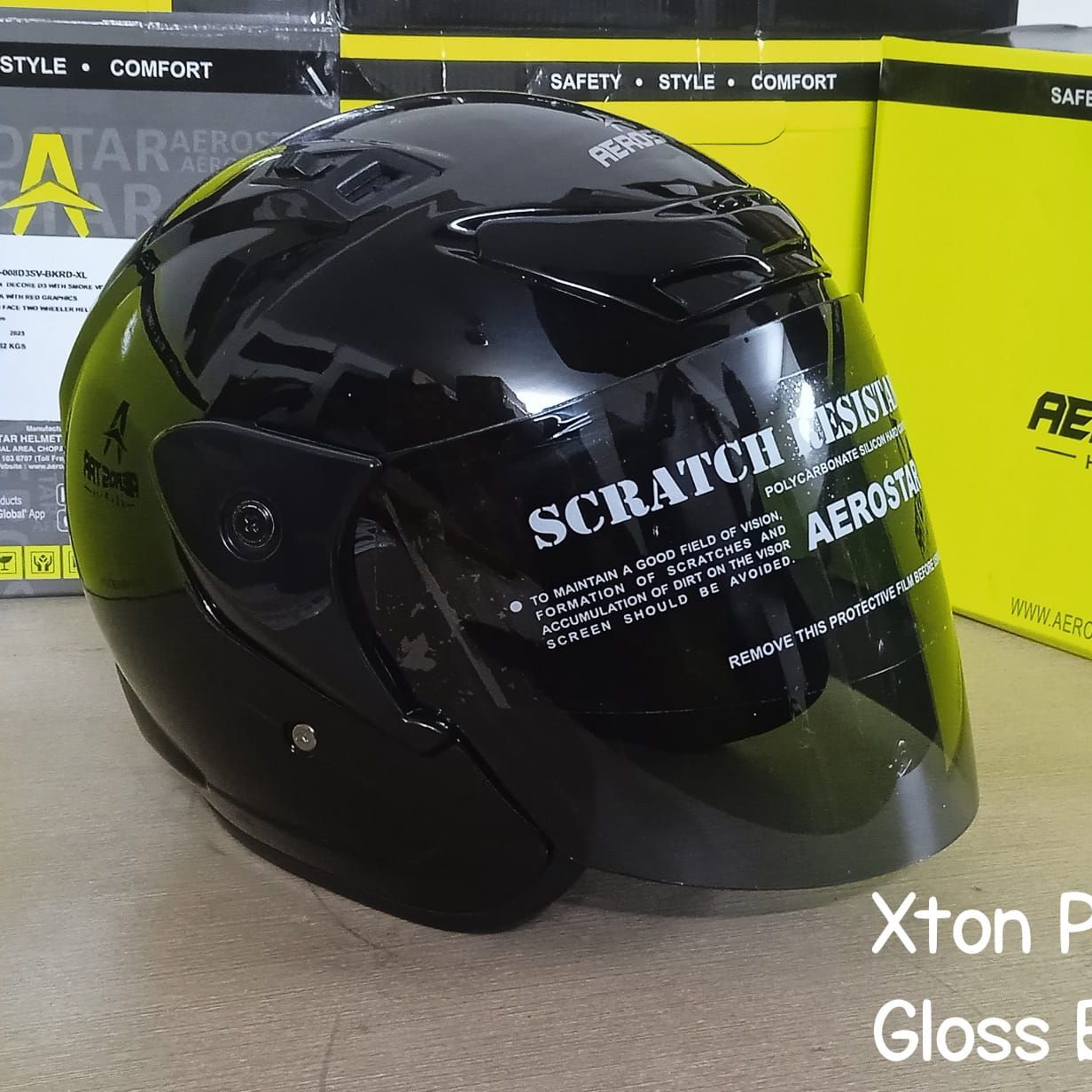 Picture of X-TON PLAIN GLOSSY BLACK  CERTIFIED HELMET (Black)