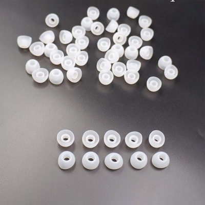Picture of Crysendo Soft Silicone Rubber Earbuds Tips Eartips Earpads Earplugs in Earphones and Bluetooth Compatible with Senheiser Skulcandy Sam-Sung Son-y JBL Mi Beats (Medium - 10Pcs, White) White