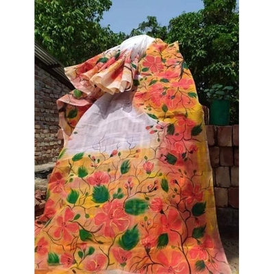 Picture of Hand Print Saree White Color Collection Fashionable Stylish and Comfortable, Half Silk Saree For Women