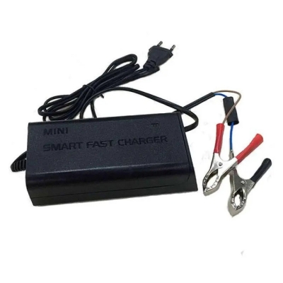 Picture of Battery Charger Full Auto & Digital 5Ah,Car Battery Charger And Cycle Battery Charger,12 Volt 5Ah Full Auto And Digital - Battery - Rechargeable Battery Black