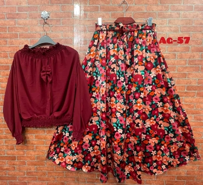Picture of Western Dress summer fashion chiffon shirt and Skirts, women's summer dress, western style Tops and Skirts, sense of niche temperament shirt for Girls - Maroon