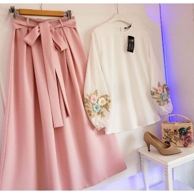 Picture of Western Dress White Tops An Pink Skart Kurti For Women - Skirt - Pink