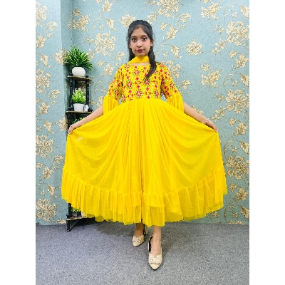 Picture of Western Gown 9-11 year summer fashion Yellow Color Net fabric sequence work western style with Orna design sense of niche temperament Dress for Girls - Yellow